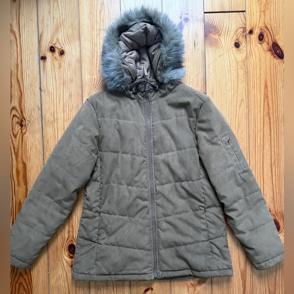 L.L. Bean Jackets & Blazers - NWOT L.L. Bean Ultrawarm Insulated Jacket